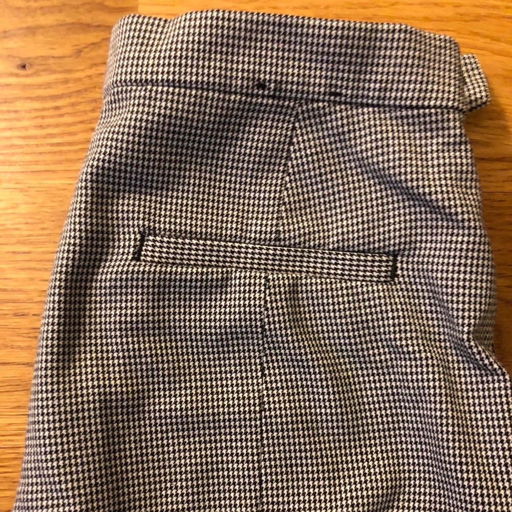 Banana Republic size 2 skinny fit